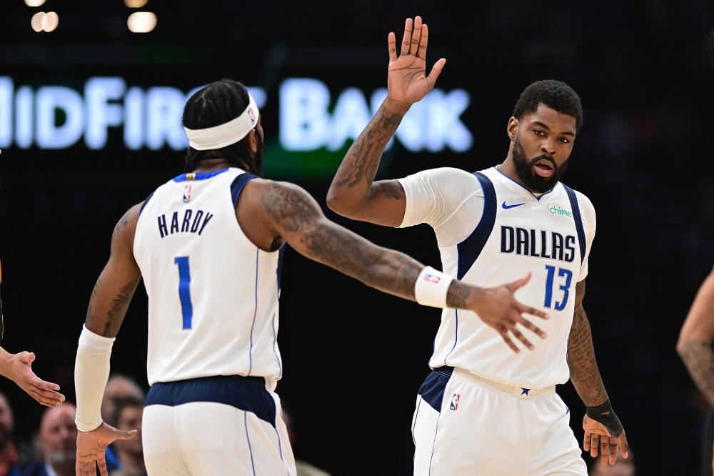 赛后面对媒 赛后面对媒